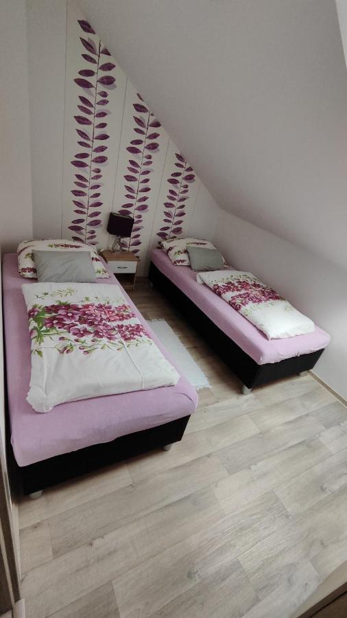 Apartman Cafe U Kordulky Ratiskovice エクステリア 写真