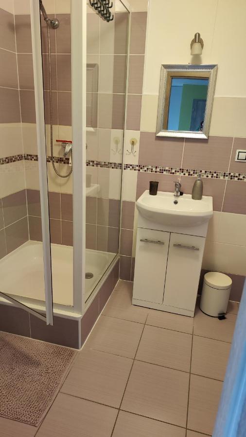 Apartman Cafe U Kordulky Ratiskovice エクステリア 写真